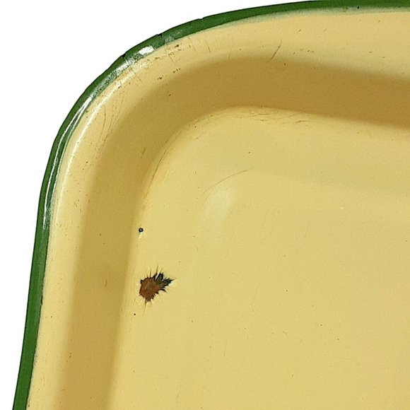 Cream and Green Enamelware Cake Casserole Pan Vintage Farmhouse Bakeware Decor - Picture 5 of 14